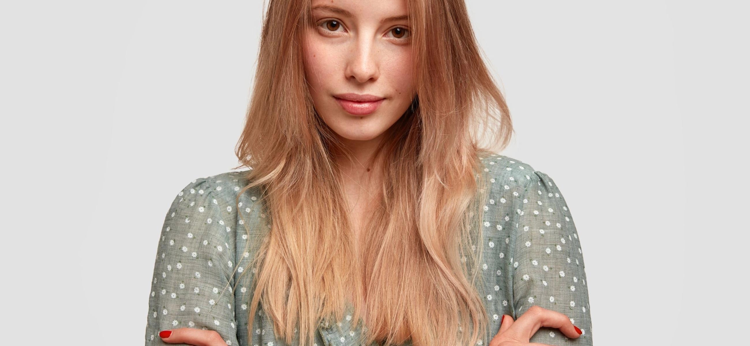 Comment obtenir des boucles sans chaleur la nuit: 6 méthodes